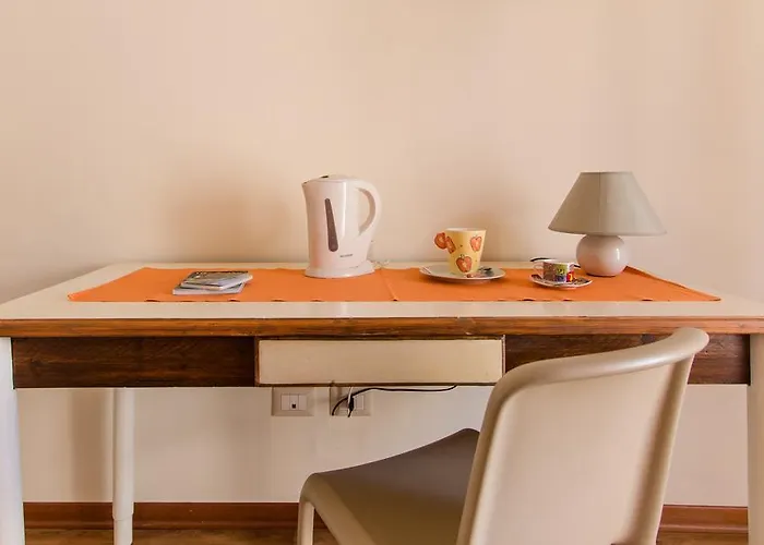 Attico Con 2 In Via Vespucci *