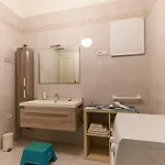 Apartment Attico Con 2 Camere In Via Vespucci