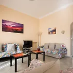 Apartment Attico Con 2 Camere In Via Vespucci Viareggio