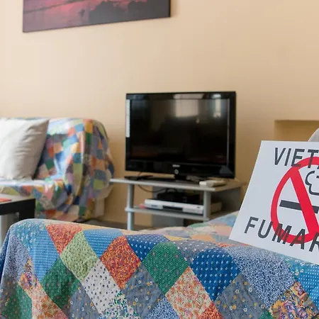 Апартаменти Attico Con 2 In Via Vespucci В'яреджо