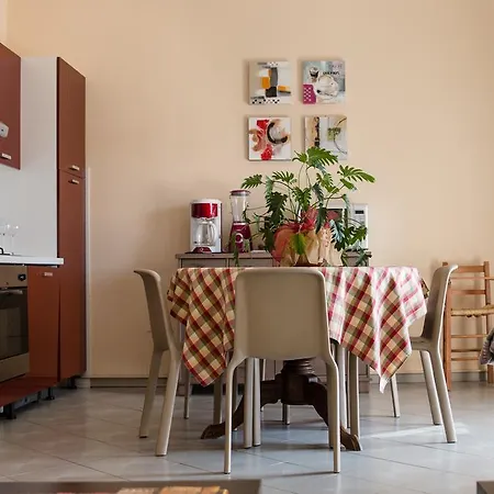 Appartement Attico Con 2 In Via Vespucci *